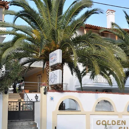 Golden Sun Village Aparthotel 3*
