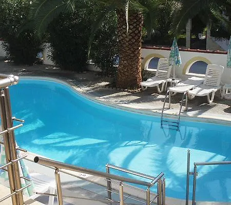Aparthotel Golden Sun Village